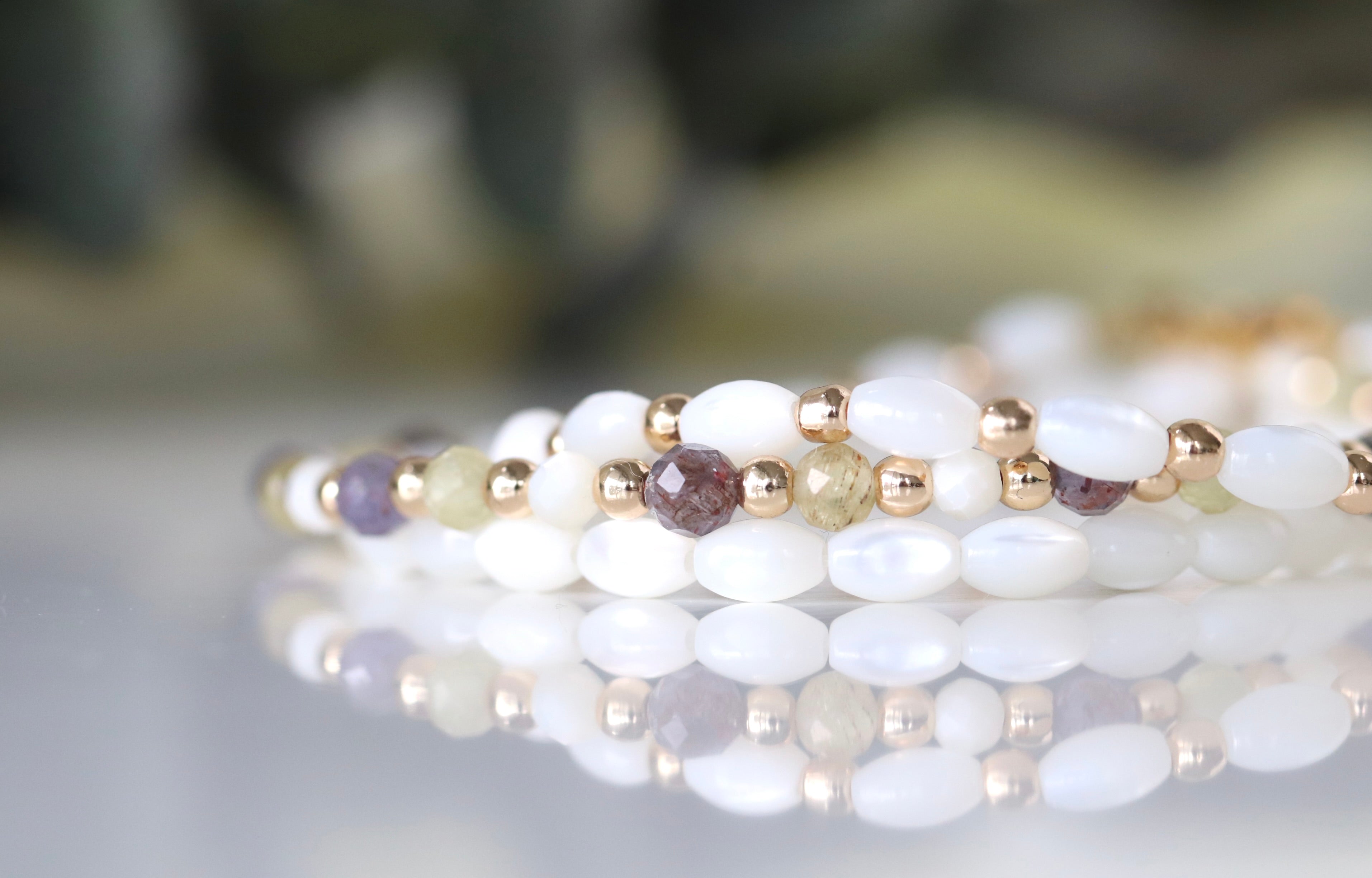 Dainty handmade Mother of Pearl bracelet