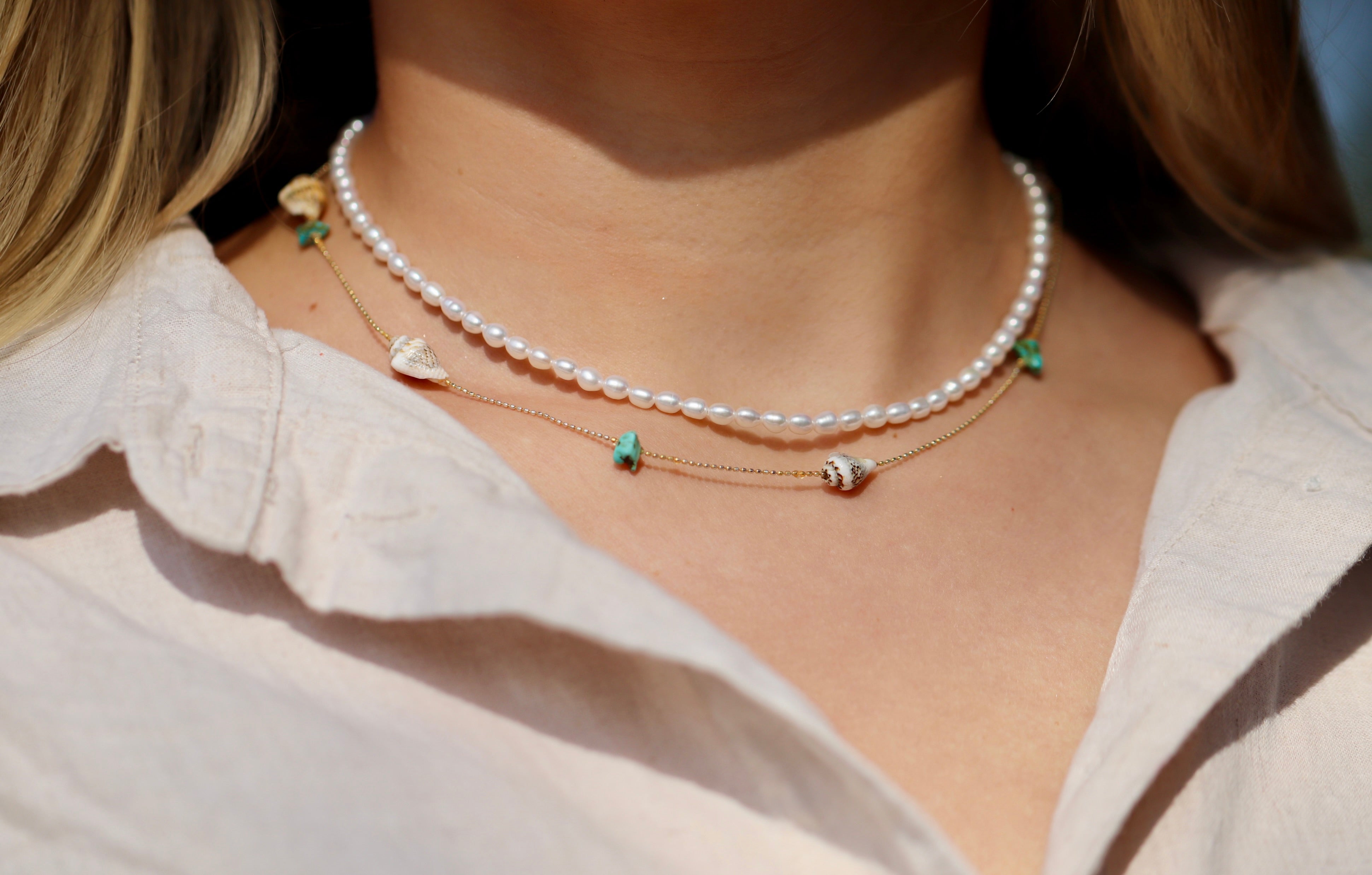 Elegant handmade freshwater pearl necklace