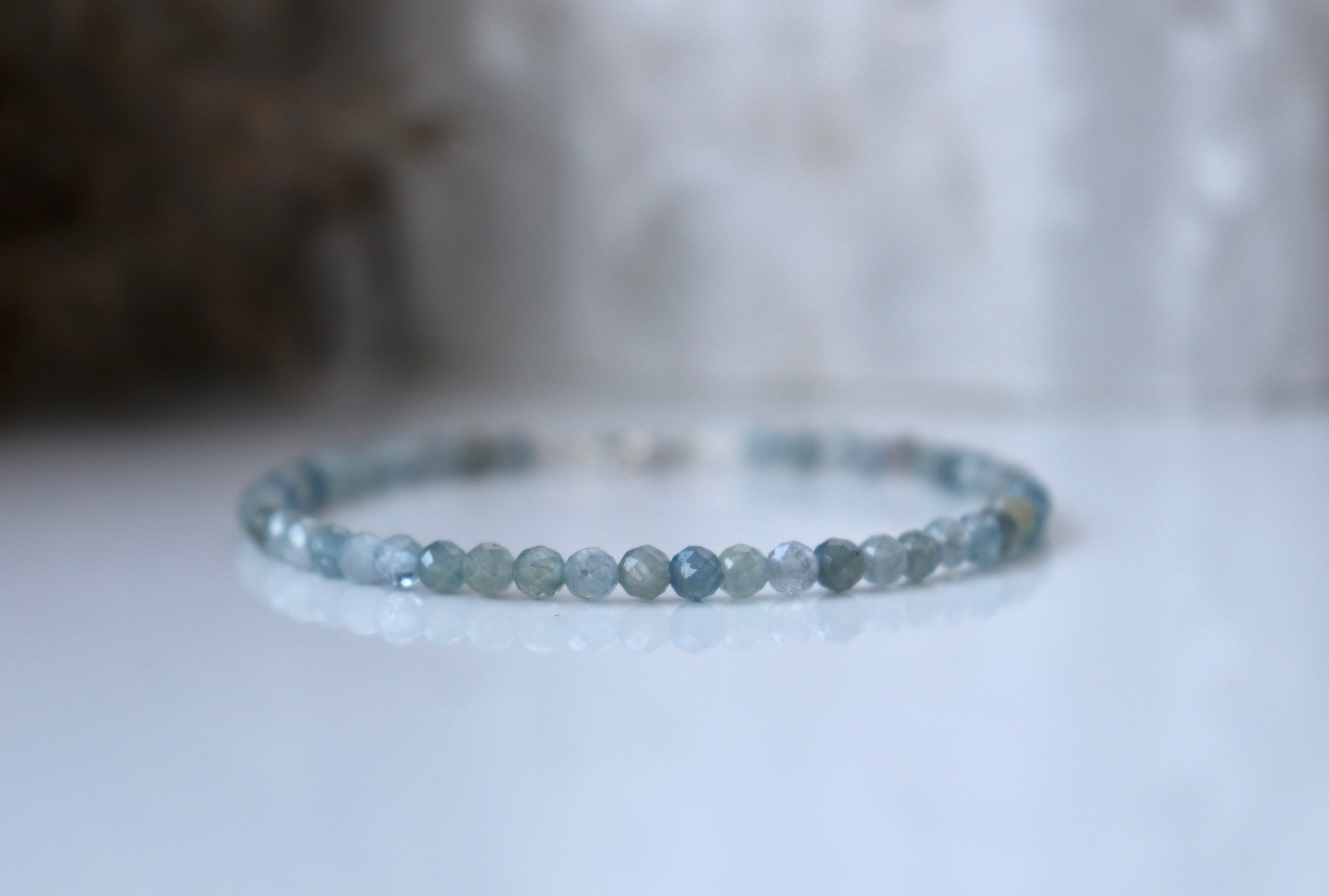 Elegant Montana Sapphire bracelet with 925 silver